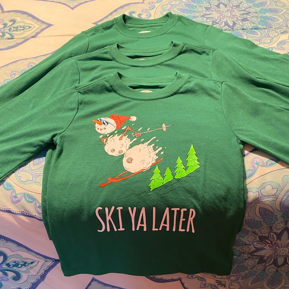 Bundle of 3 matching Christmas/winter tops could be for boys or girls